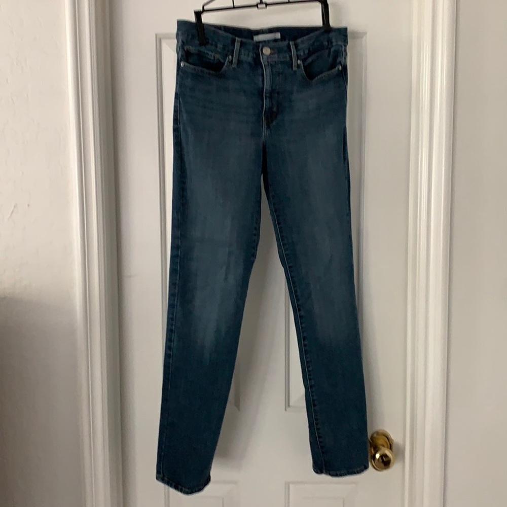 Make an offer….Levi’s jeans, stretchy